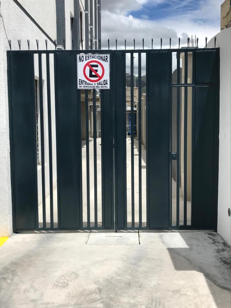Hotel Seny Ambato Exterior photo