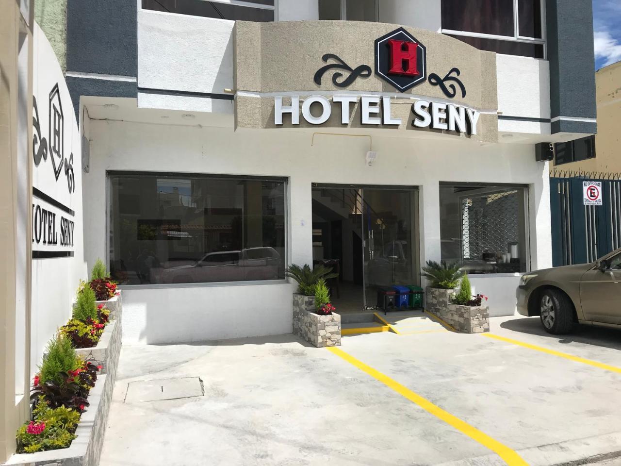Hotel Seny Ambato Exterior photo